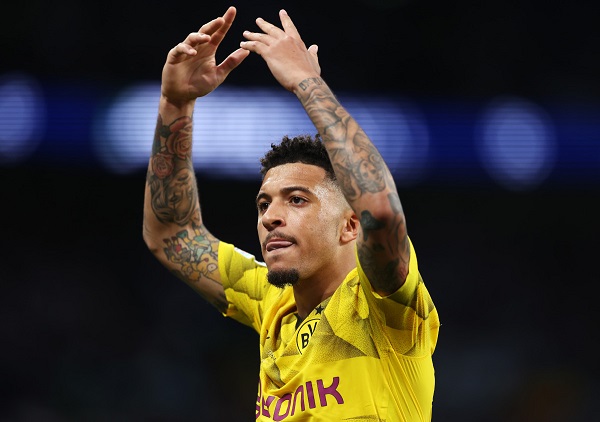 Jadon Sancho, die op jonge leeftijd beroemd werd, is nu clubloos